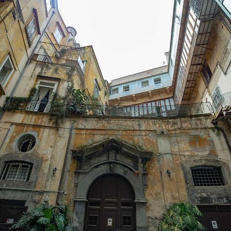 Historia Napoli By Dimorra Apartment Exterior photo