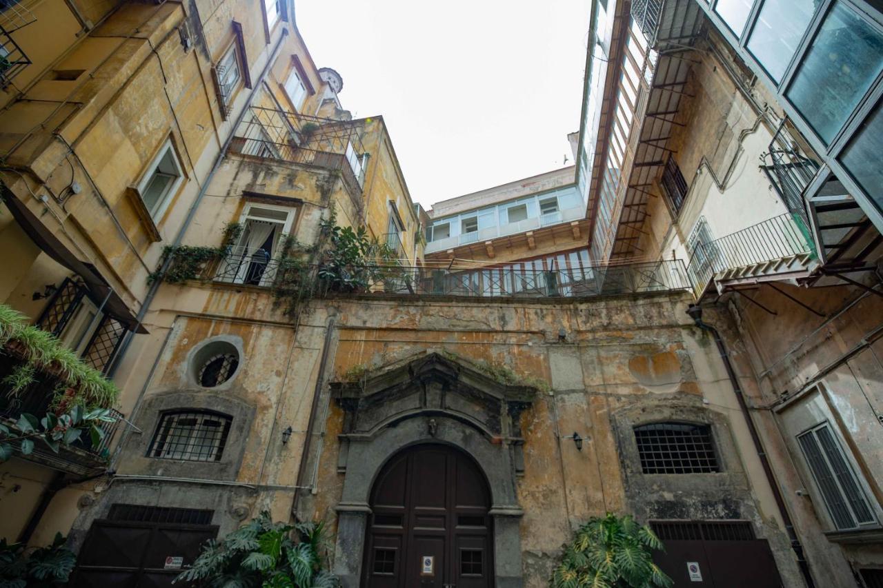 Historia Napoli By Dimorra Apartment Exterior photo